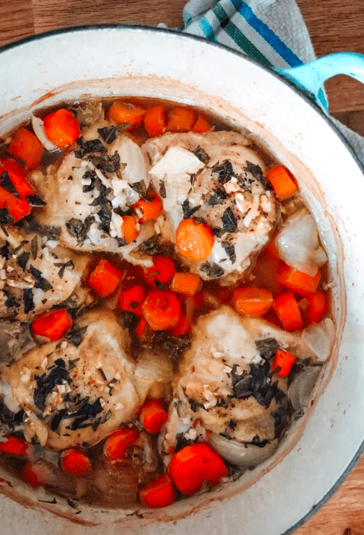 Easy and Delicious Garlic and Basil Baked Chicken Thighs.