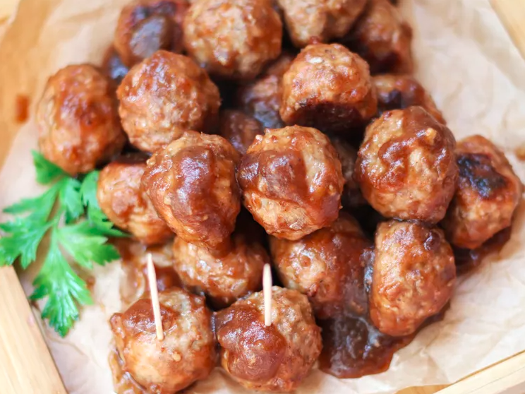 “Apple Butter Meatballs A Sweet, Savory, and Simple Dinner Idea”